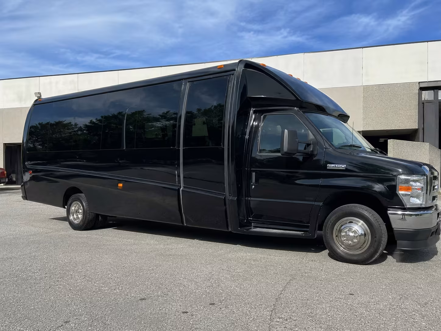 18 passenger minibus