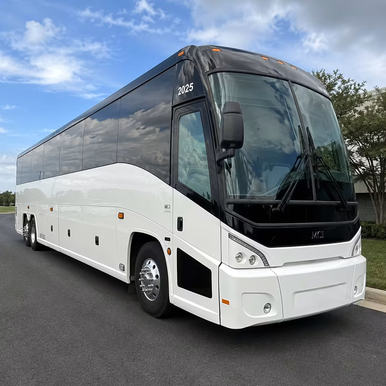 fremont charter bus rentals for conferences and corporate events